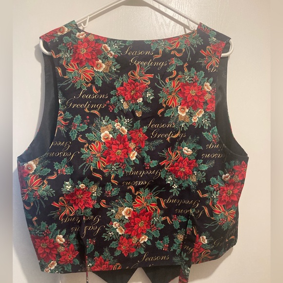 Vintage On Tour Christmas Vest - Picture 2 of 8